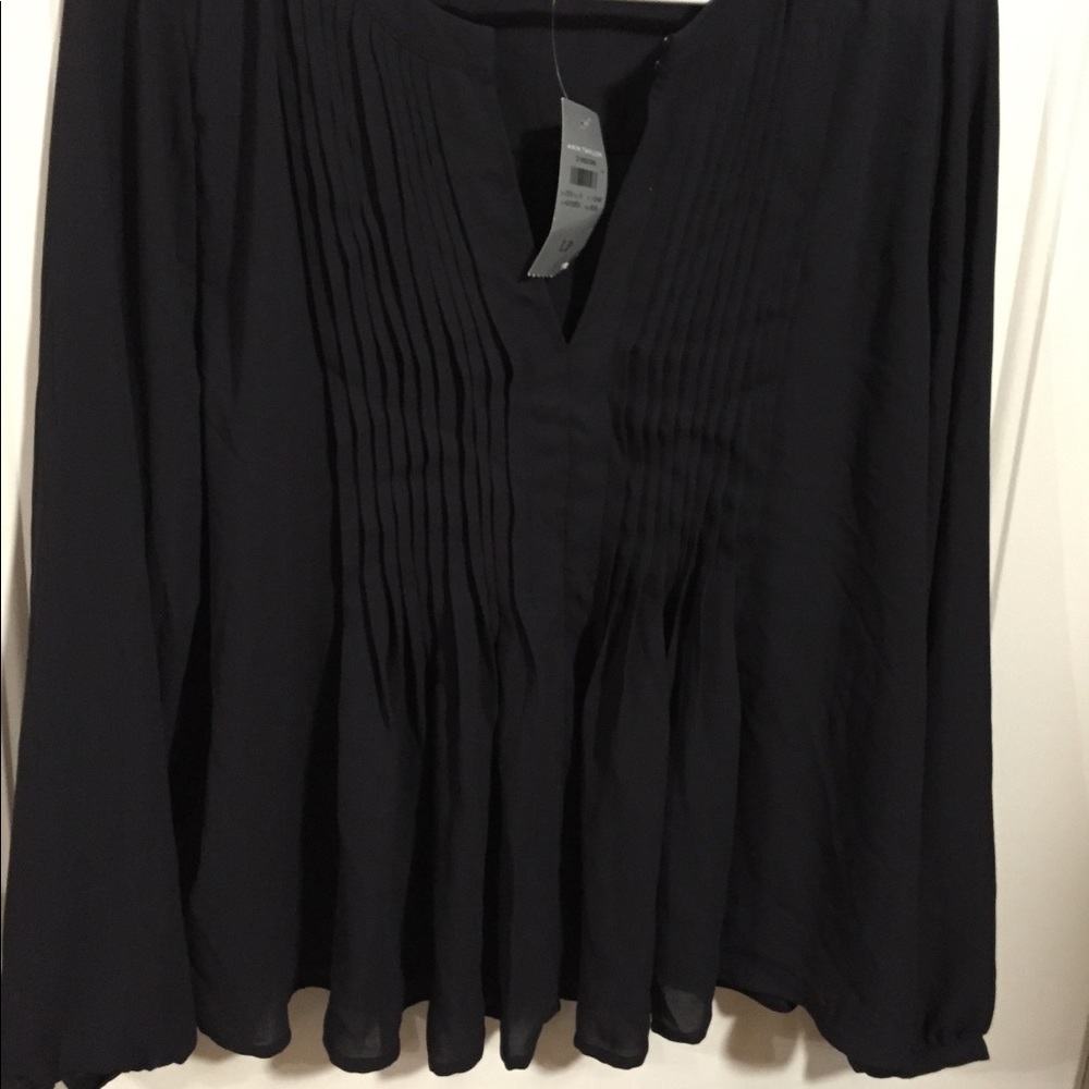 Blouse navy blue new with tags